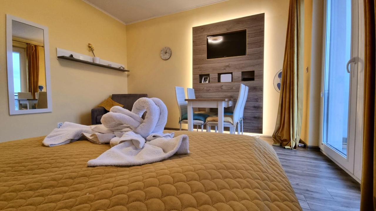 Apartament "Zloty Relaks" Tuz Przy Plazy Z Balkonem Z Widokiem Na Hel I Hamakami 帕克 外观 照片
